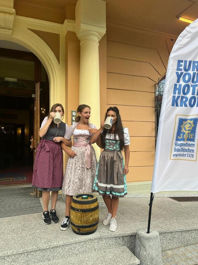 Euro Youth Hotel & Krone บาดกัสไตน์ ภายนอก รูปภาพ